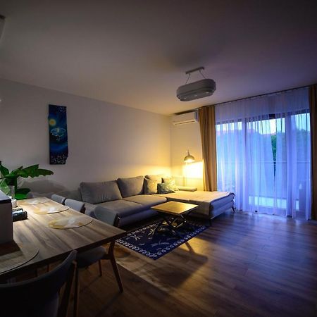 Apartamenty Via Marina Wrocław Exteriör bild