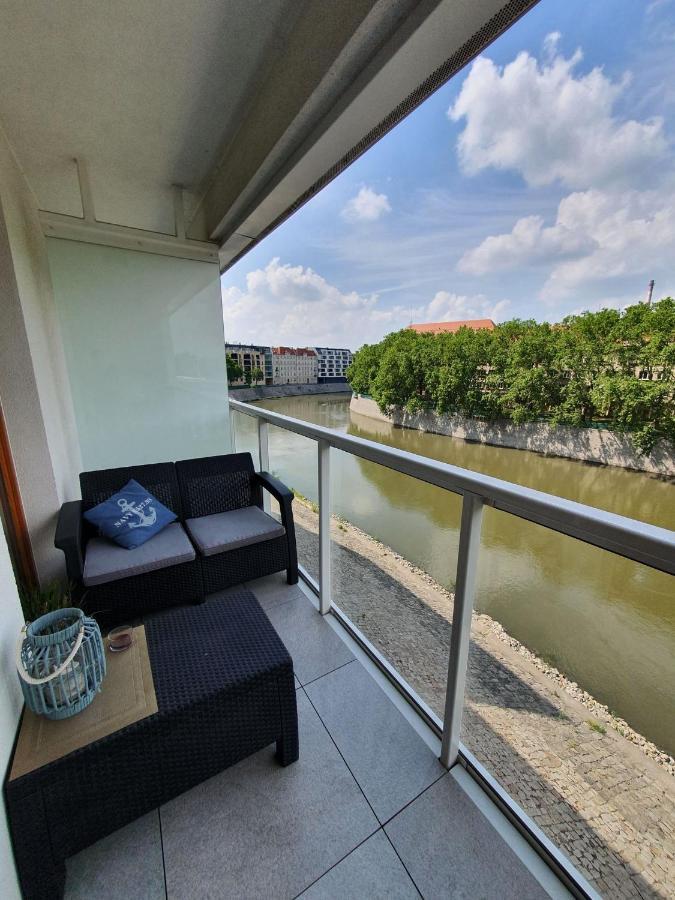 Apartamenty Via Marina Wrocław Exteriör bild