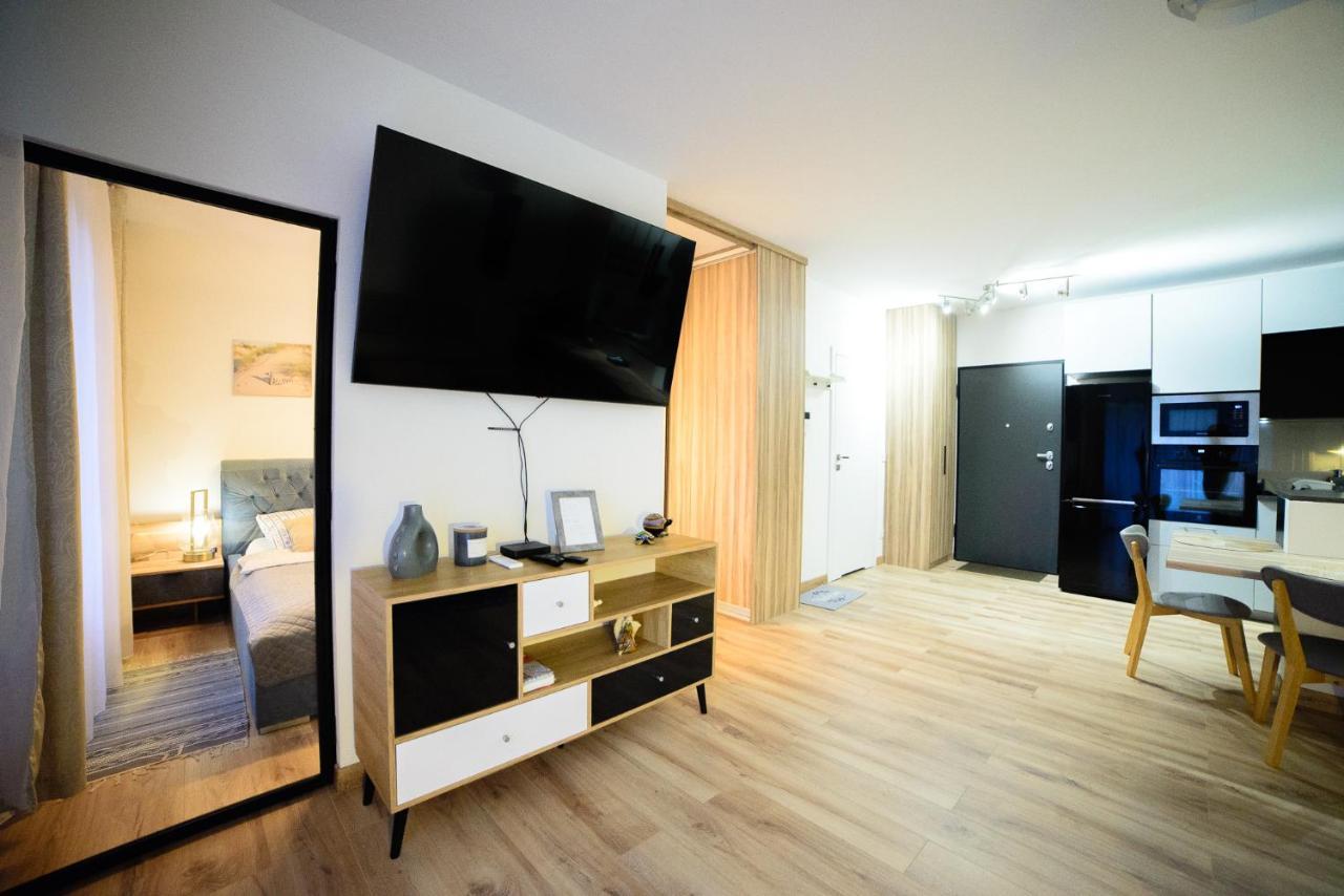 Apartamenty Via Marina Wrocław Exteriör bild