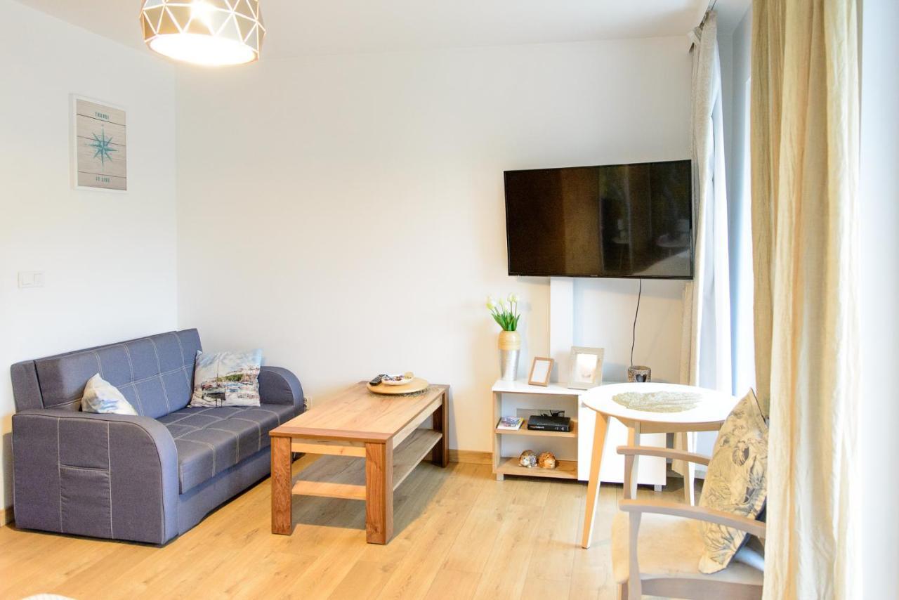Apartamenty Via Marina Wrocław Exteriör bild